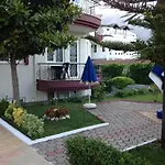 Minta 아파트호텔