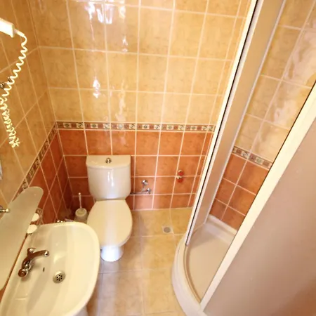 Ξενοδοχείο με διαμερίσματα Minta 4*