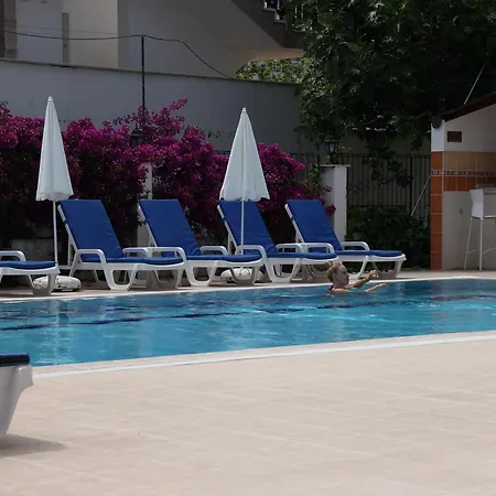 Minta Ξενοδοχείο με διαμερίσματα 4*